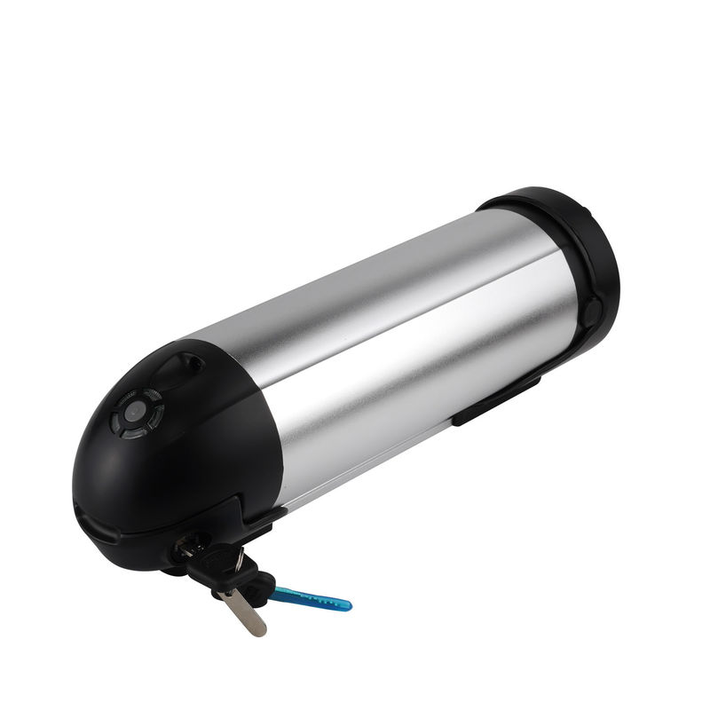 Batteria per biciclette elettriche da 48V a 10Ah per prestazioni ottimali in temperatura da 0 a 45C 25-30 Km Tipo di caricabatterie AC 100-240V