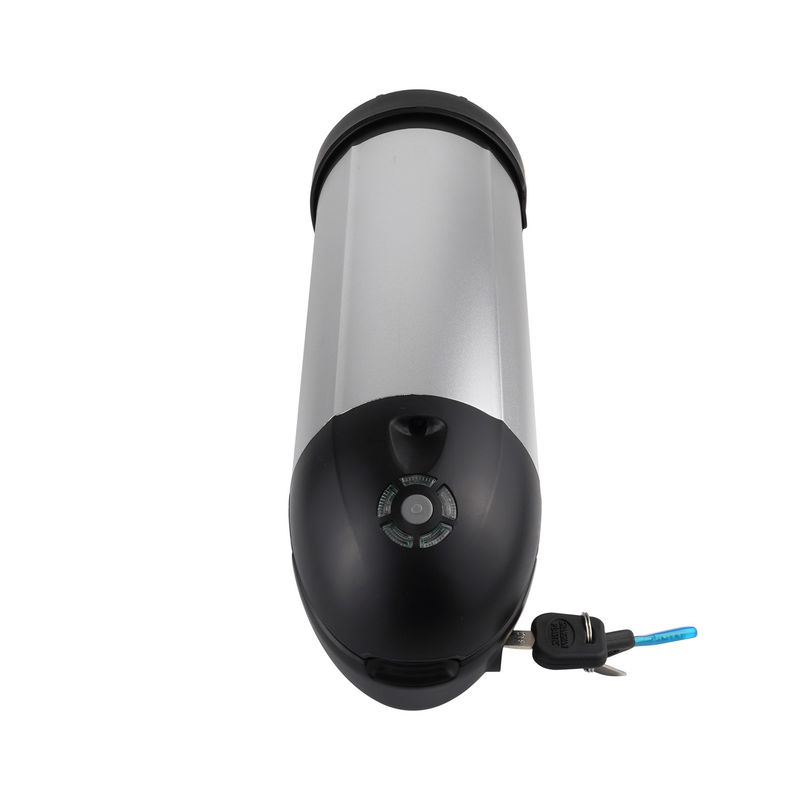 Batteria per biciclette elettriche da 48V a 10Ah per prestazioni ottimali in temperatura da 0 a 45C 25-30 Km Tipo di caricabatterie AC 100-240V